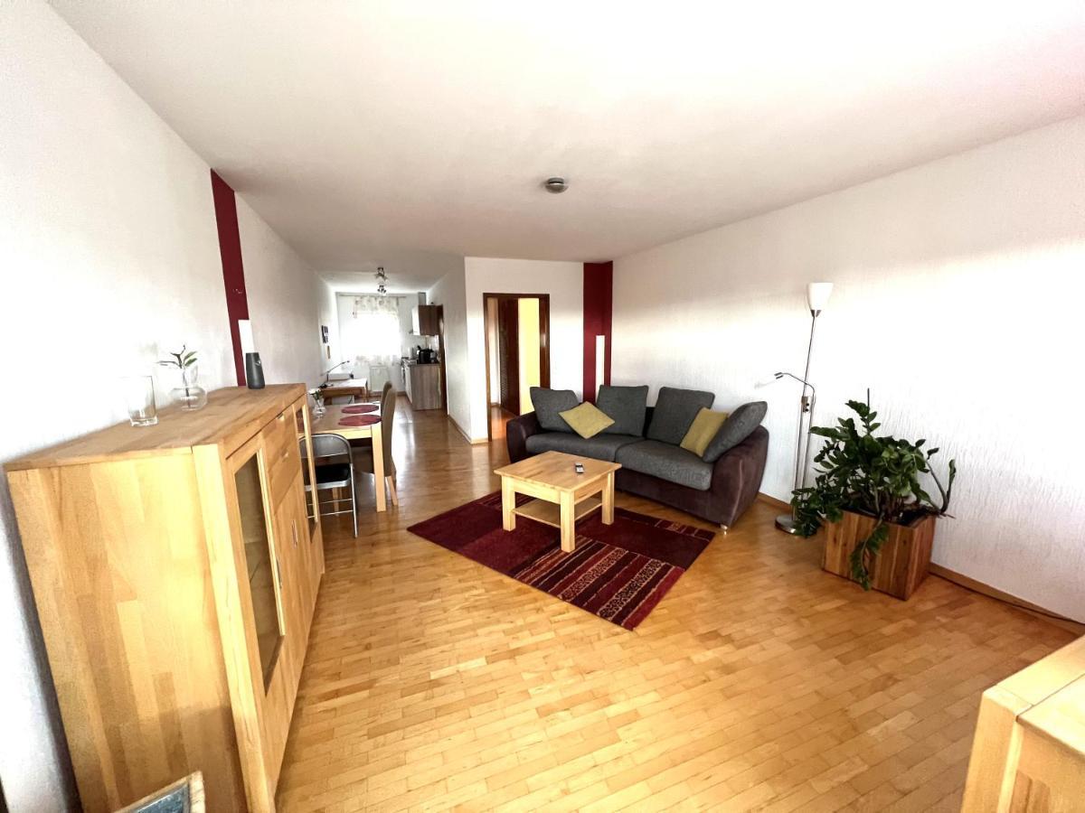 Grosse Ferienwohnung, In Wehome Komfort * Leimen (Baden)