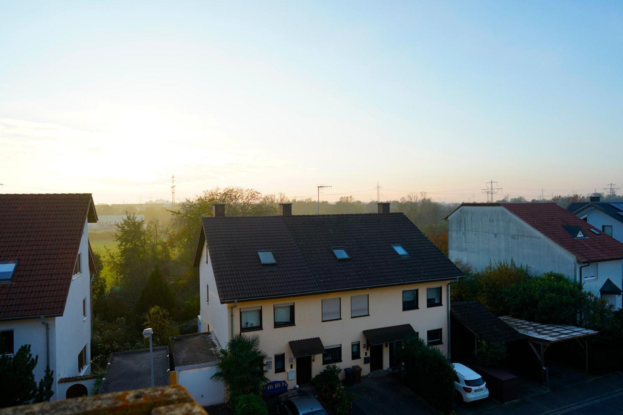 Grosse Ferienwohnung, In Wehome Komfort Apartment *
