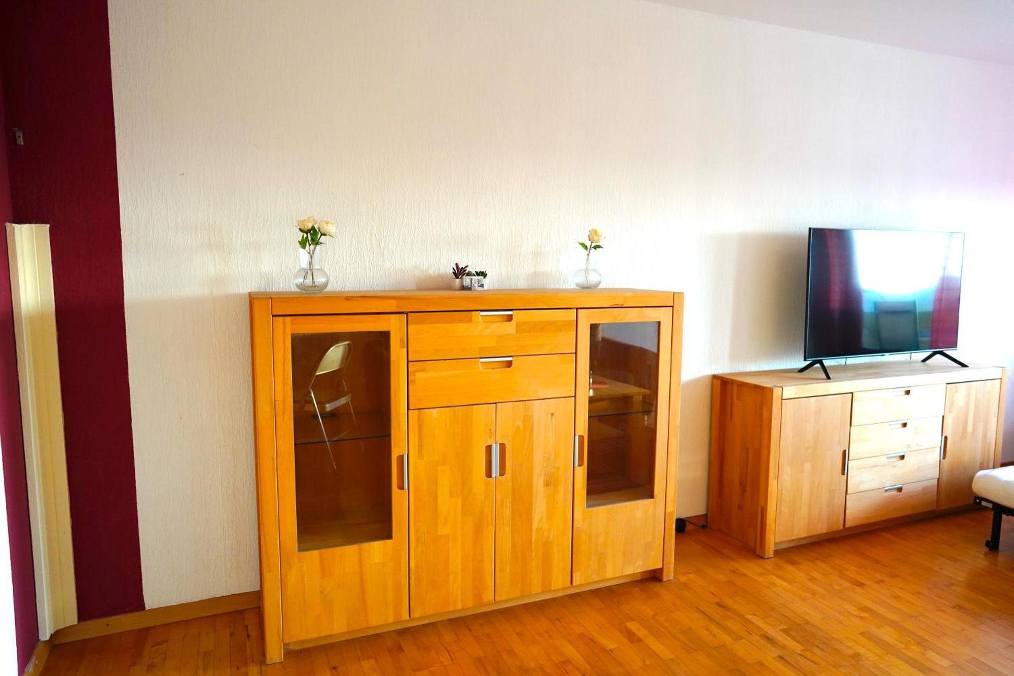 Grosse Ferienwohnung, In Wehome Komfort