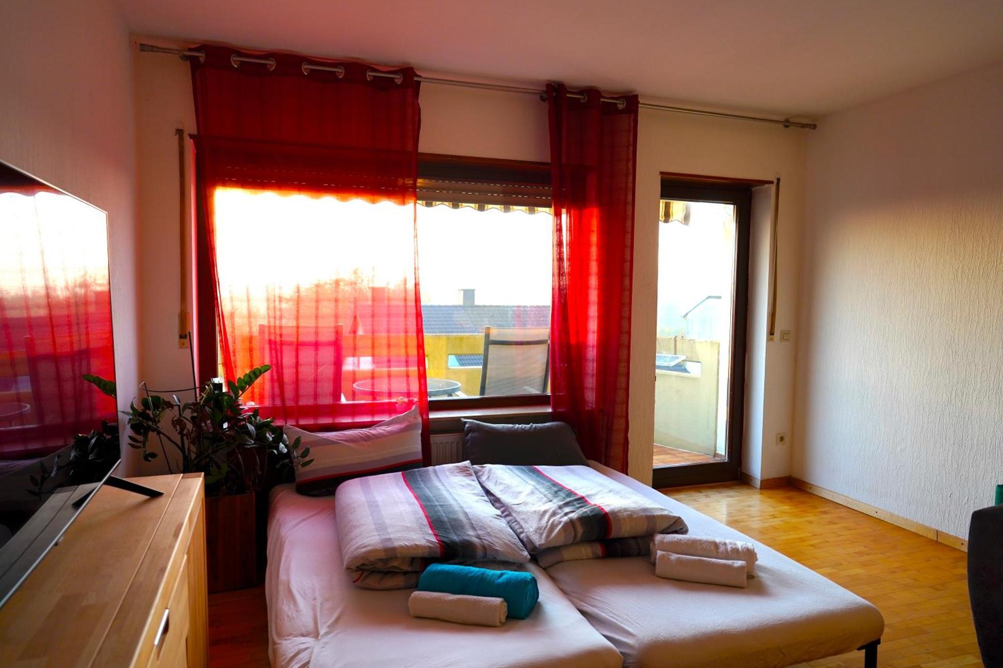 Grosse Ferienwohnung, In Wehome Komfort Appartement Leimen (Baden)